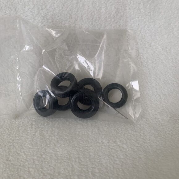 AMT ERTL 1968 Shelby GT-500 1/25 Scale Model Kit #31766 Open Box 2004 - Picture 10 of 11